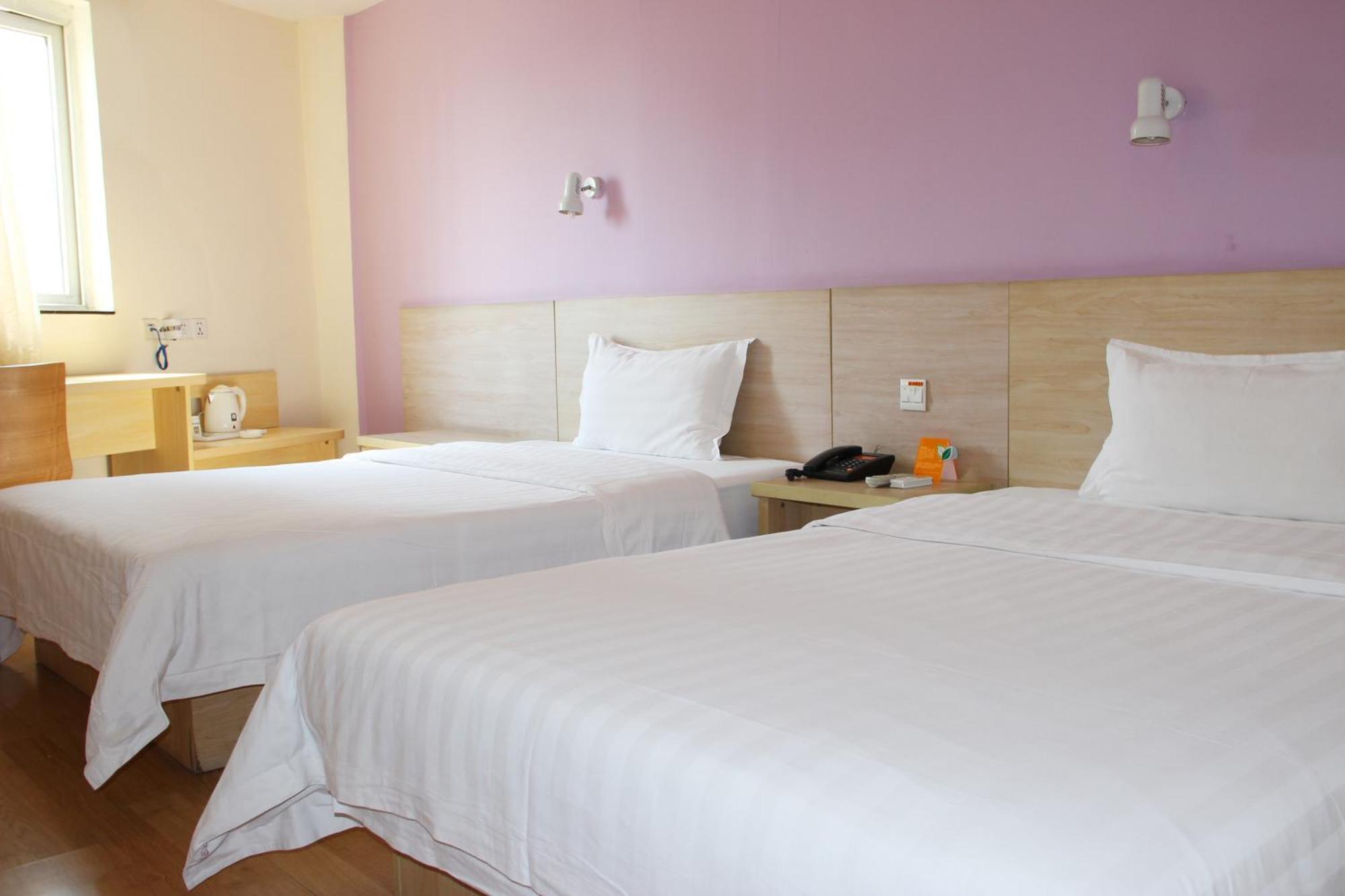 7Days Premium Beijing Gulou Hotel Exterior photo