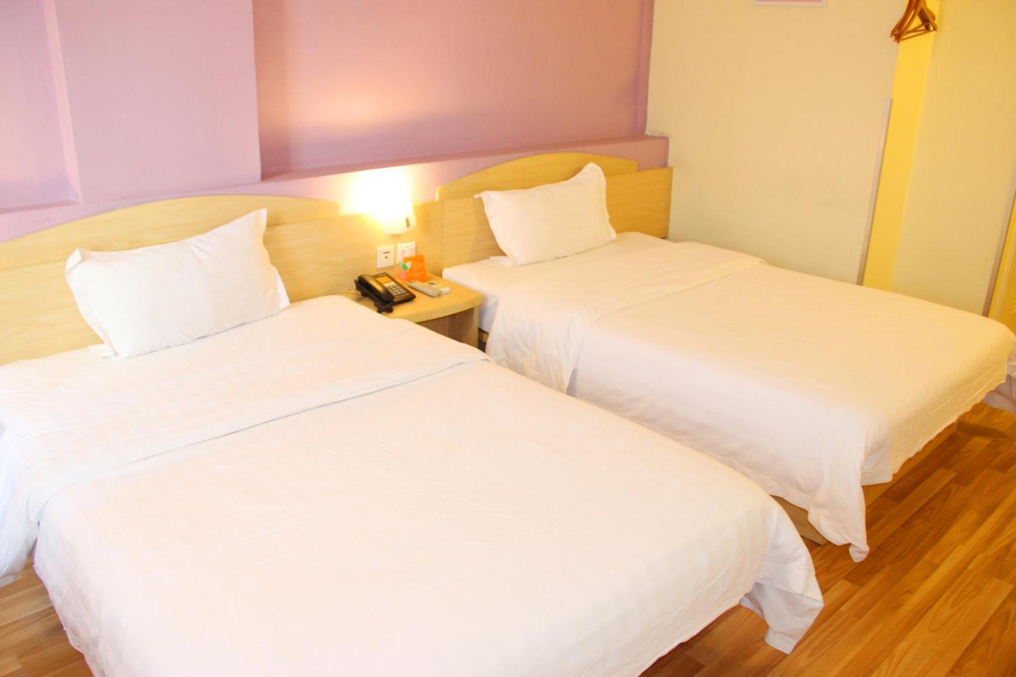 7Days Premium Beijing Gulou Hotel Exterior photo
